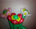 Букет цветов из воздушных шаров.